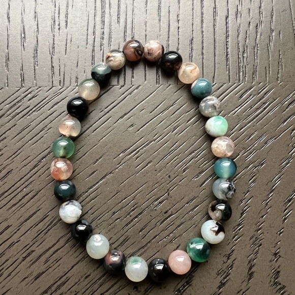 Mix Flower Agate bracelet 8mm - Picture 3 of 3